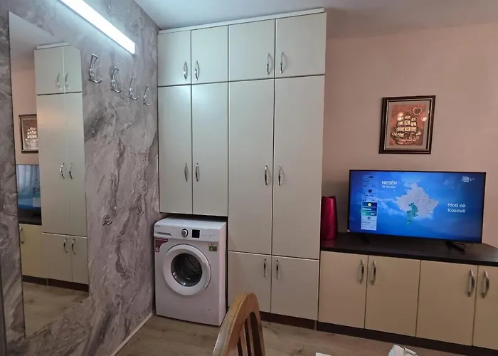 Lidia's アパート ティラナ